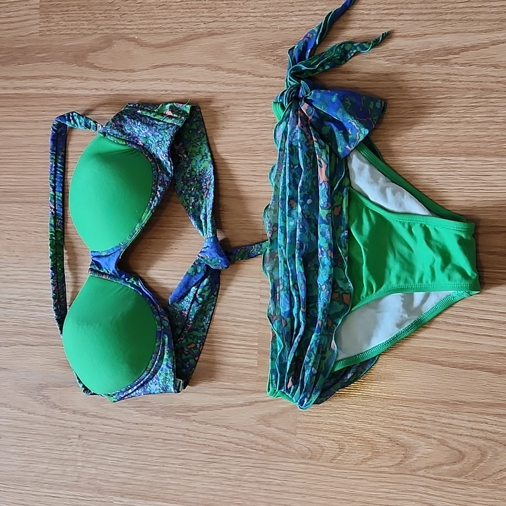 Bikini set from Dineila Brazil Size Small